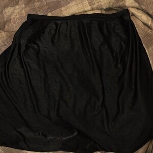 GILLIGAN O'Malley Short Black Slip